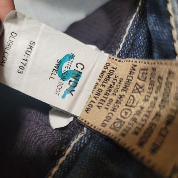 DL1961 Cindy Slim Boot Medium Wash Blue Jeans DL 1961 Womens Size 26 - Picture 8 of 12